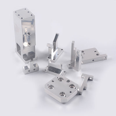 อะไหล่บด CNC ขนาดต่ํา ฝุ่นเคลือบอะไหล่ฮาร์ดแวร์ CNC