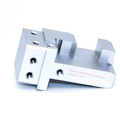 100% การตรวจสอบความละเอียด CNC เครื่องบดชิ้นส่วนสําหรับผลที่เรียบร้อยและแม่นยํา