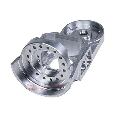 ความแม่นยํา 5 แกน CNC Machining สีเรียบ Deburred การรักษาพื้นผิว บริการส่วนประกอบ