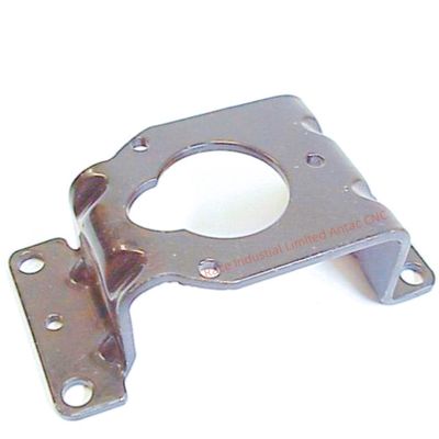 แผ่นโลหะปั๊มขึ้นรูปที่ปรับแต่งได้สำหรับอุปกรณ์อิเล็กทรอนิกส์ยานยนต์ เฟอร์นิเจอร์