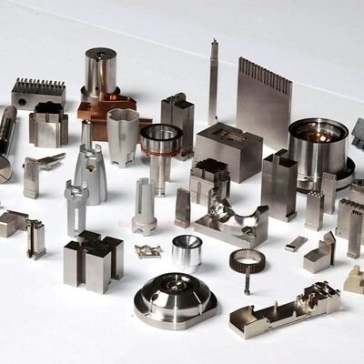 สนับสนุน OEM และ ODM ที่กําหนดเอง อลูมิเนียม CNC อะไหล่การแปรรูป ความยาวสูงสุด 5m ชิ้นส่วนการหมุนหมุนหมุนแม่นยําสําหรับการใช้งานอุตสาหกรรม